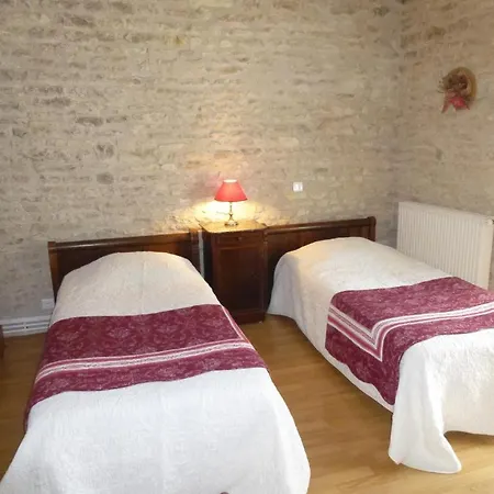 Holiday home La Pergola Yversay